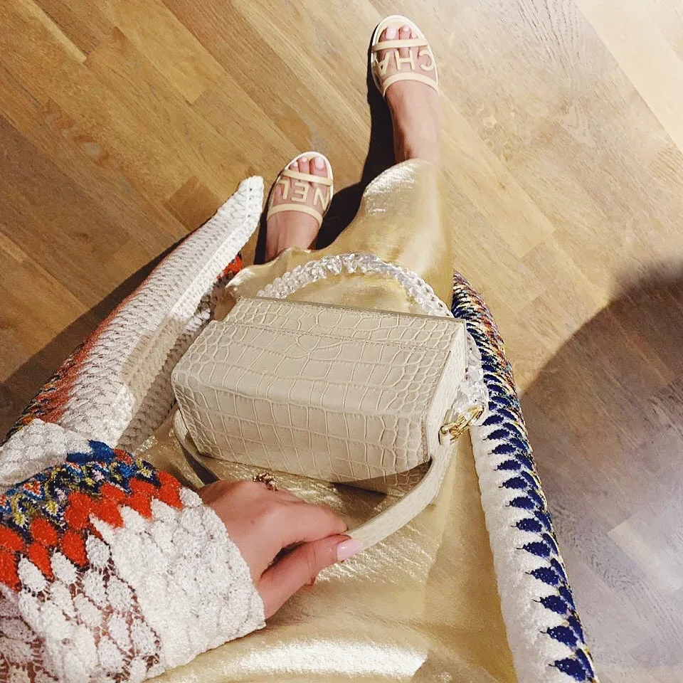 IDA Beige Croc (Small) with Chain