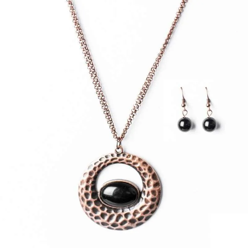 Life's ZOO Short Copper and Black Necklace
