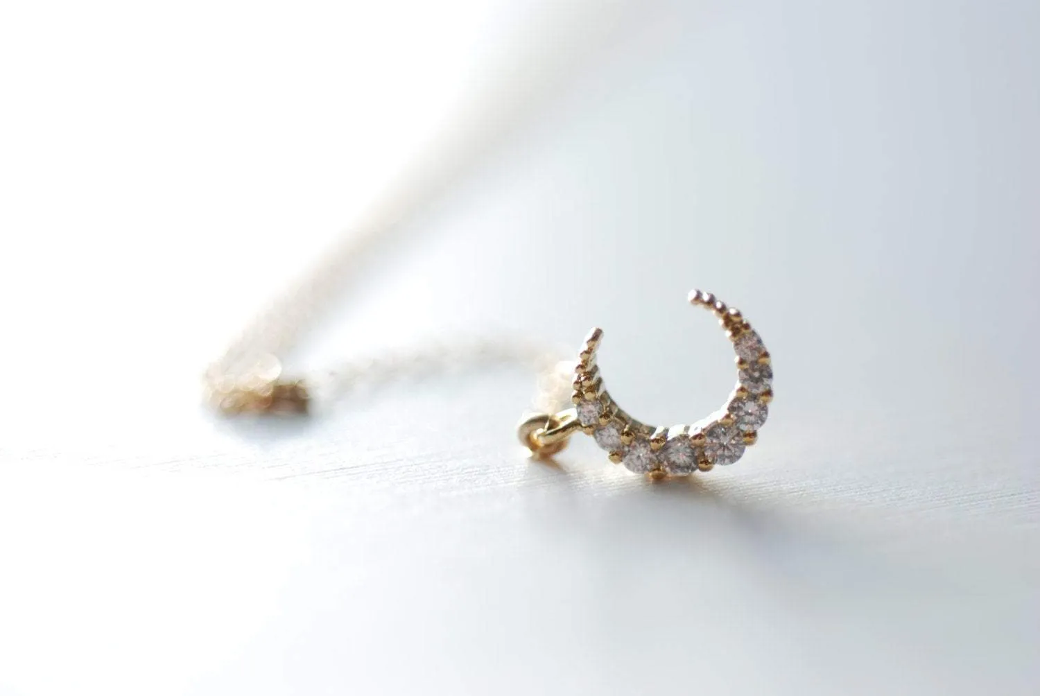 Wholesale Gold Crescent Moon Lariat, Half Moon Necklace, Moon Necklace, Moon Rosary, Gold Crescent Necklace,crescent moon rosary,half moon pendant
